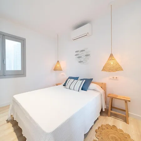 Apartment 3 Bedroom In L'Escala